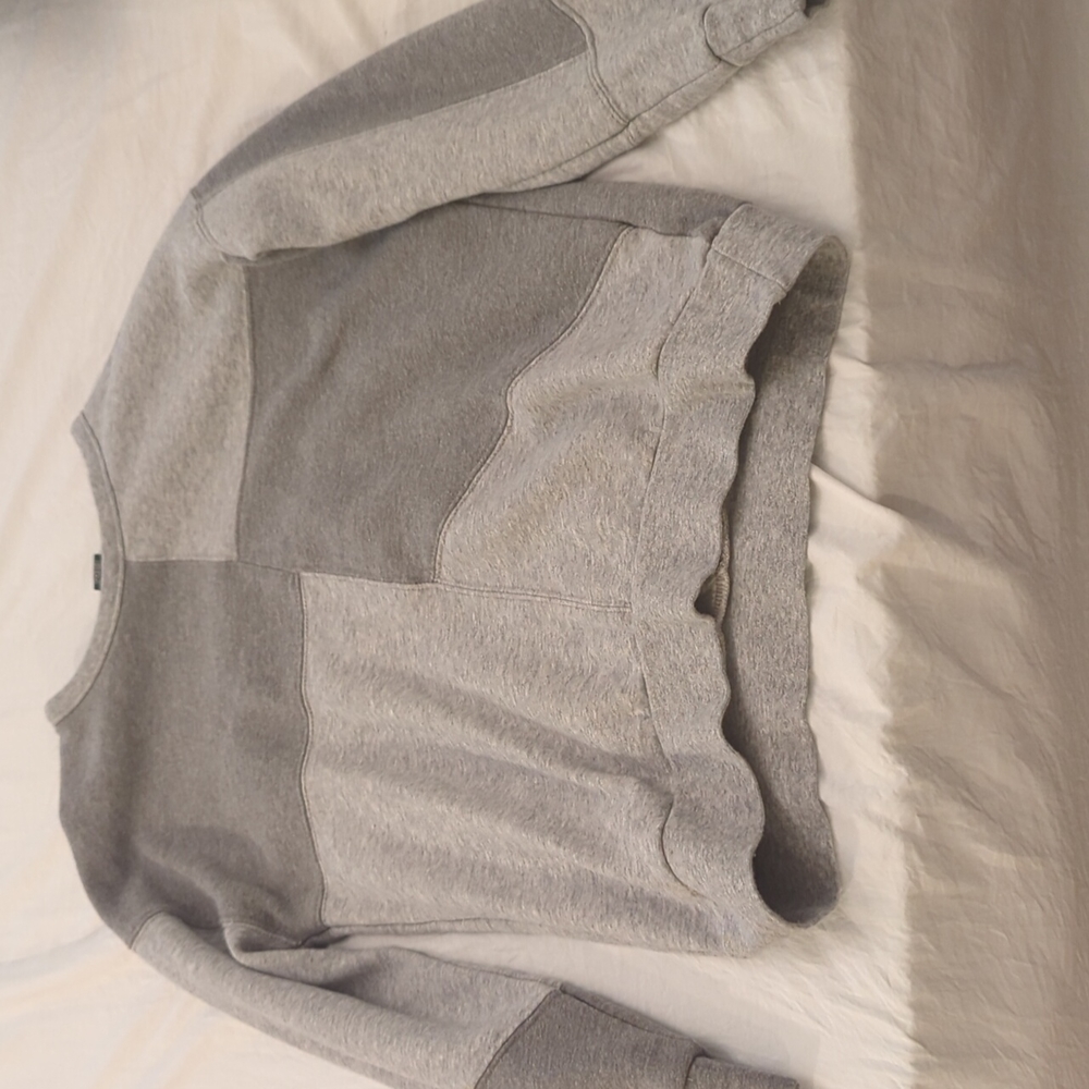 Xs wild fable sweater